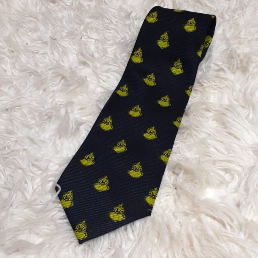 2017 Black Grinch Tie